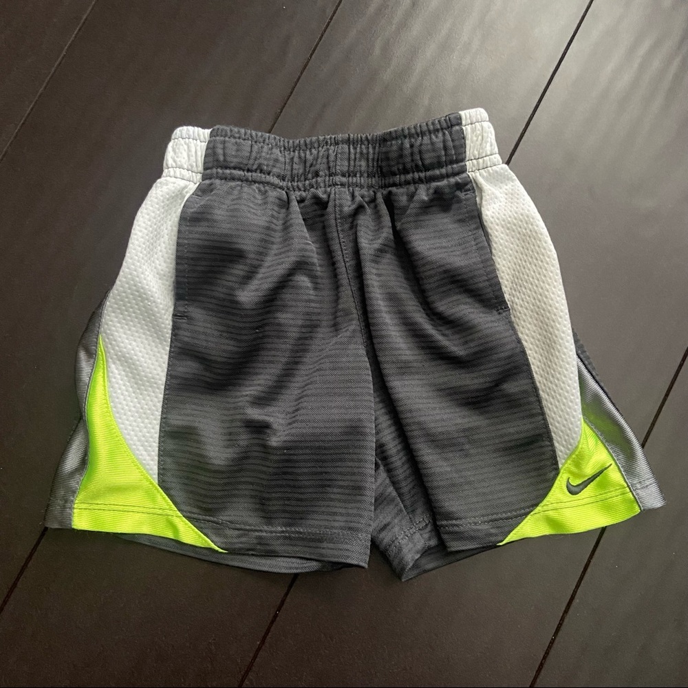 Nike toddler boy gray & green athletic shorts size 18M EUC